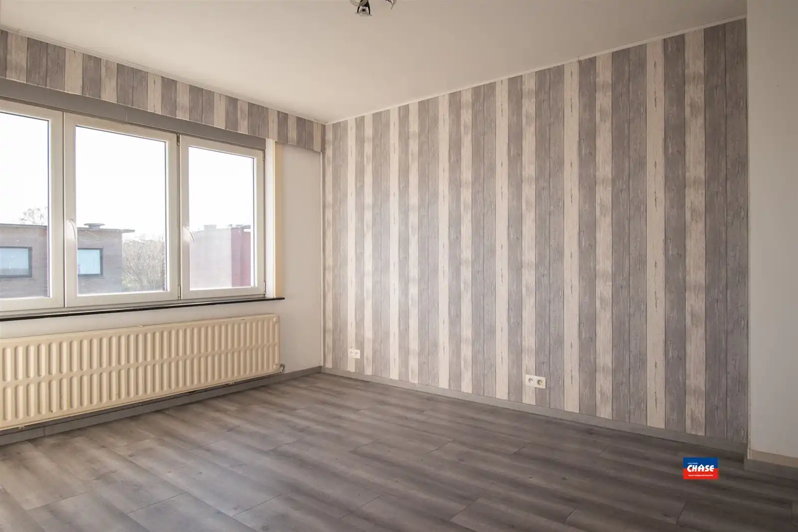 Op te frissen woning met 3 slpks + tuin foto 9