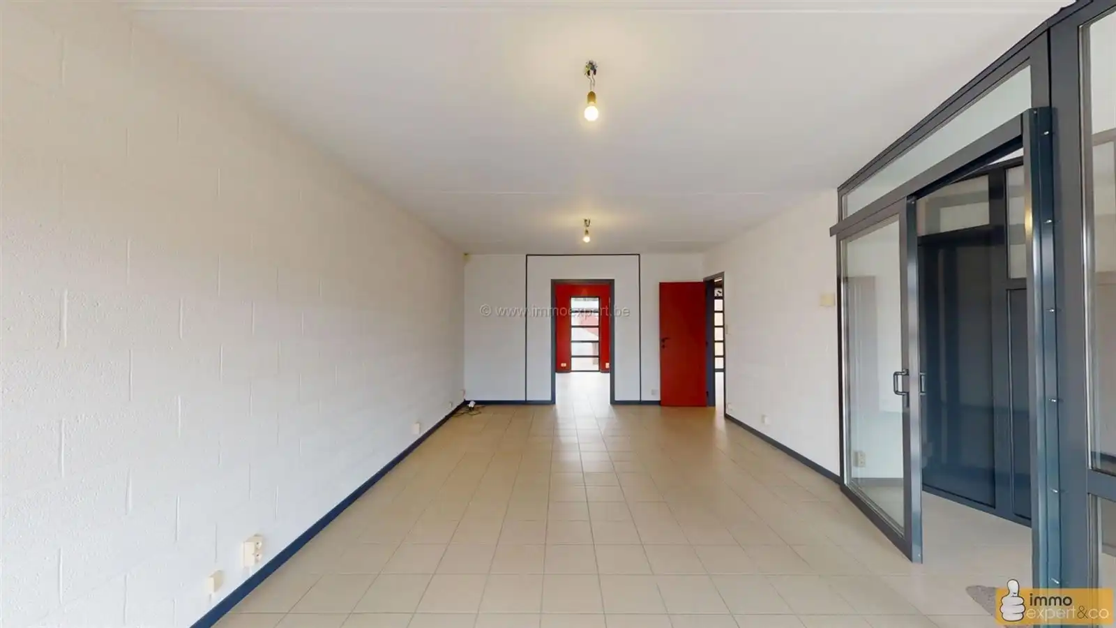 TERNAT: Eengezinswoning met 5 slpks en 2 badkamers foto 3