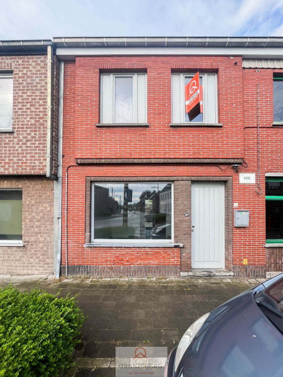 Knusse starterswoning te Lievegem-Waarschoot foto {{pictureIndex}}