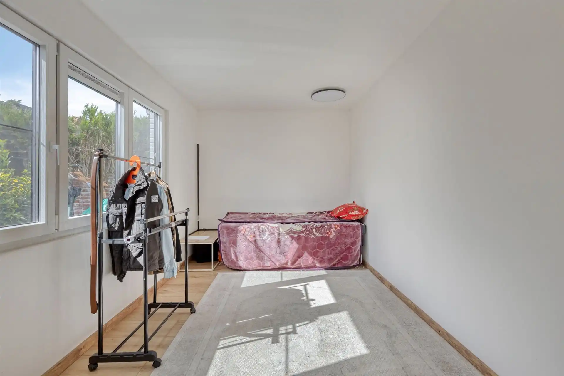 Gerenoveerde woning met 3 slpk's, zonnige tuin en garage! foto 16