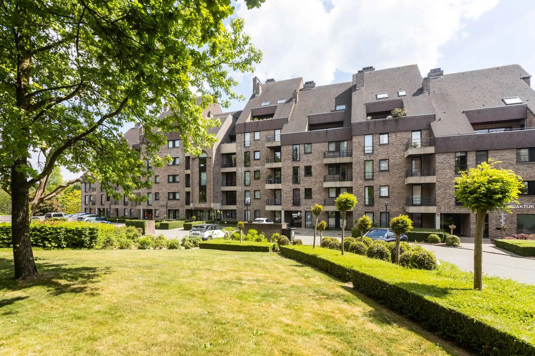 Penthouse te koop foto {{pictureIndex}}