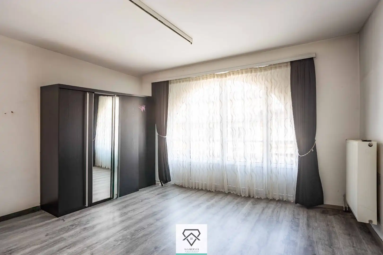 Ruim handelshuis te koop bestaande uit duplexappartement en dubbele handelsruimte foto 27