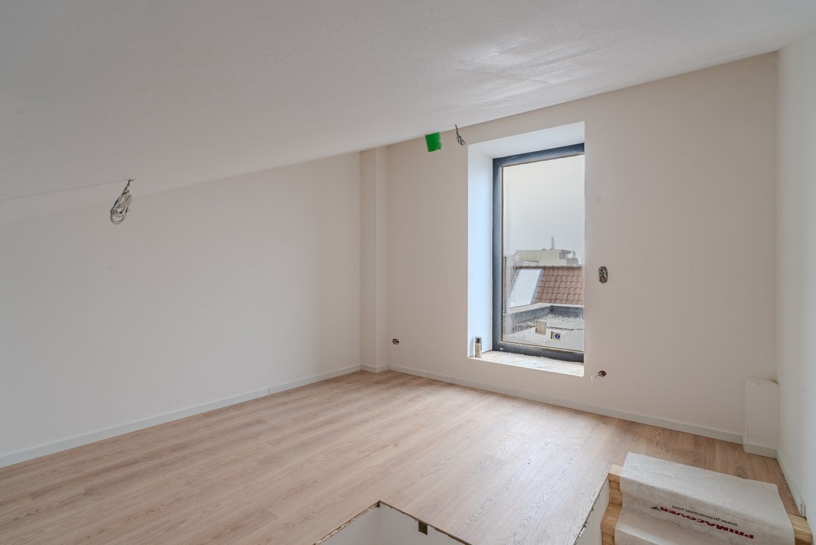 Nieuwenhuyze: nabij het centrum Kortrijk en de Leie foto 10