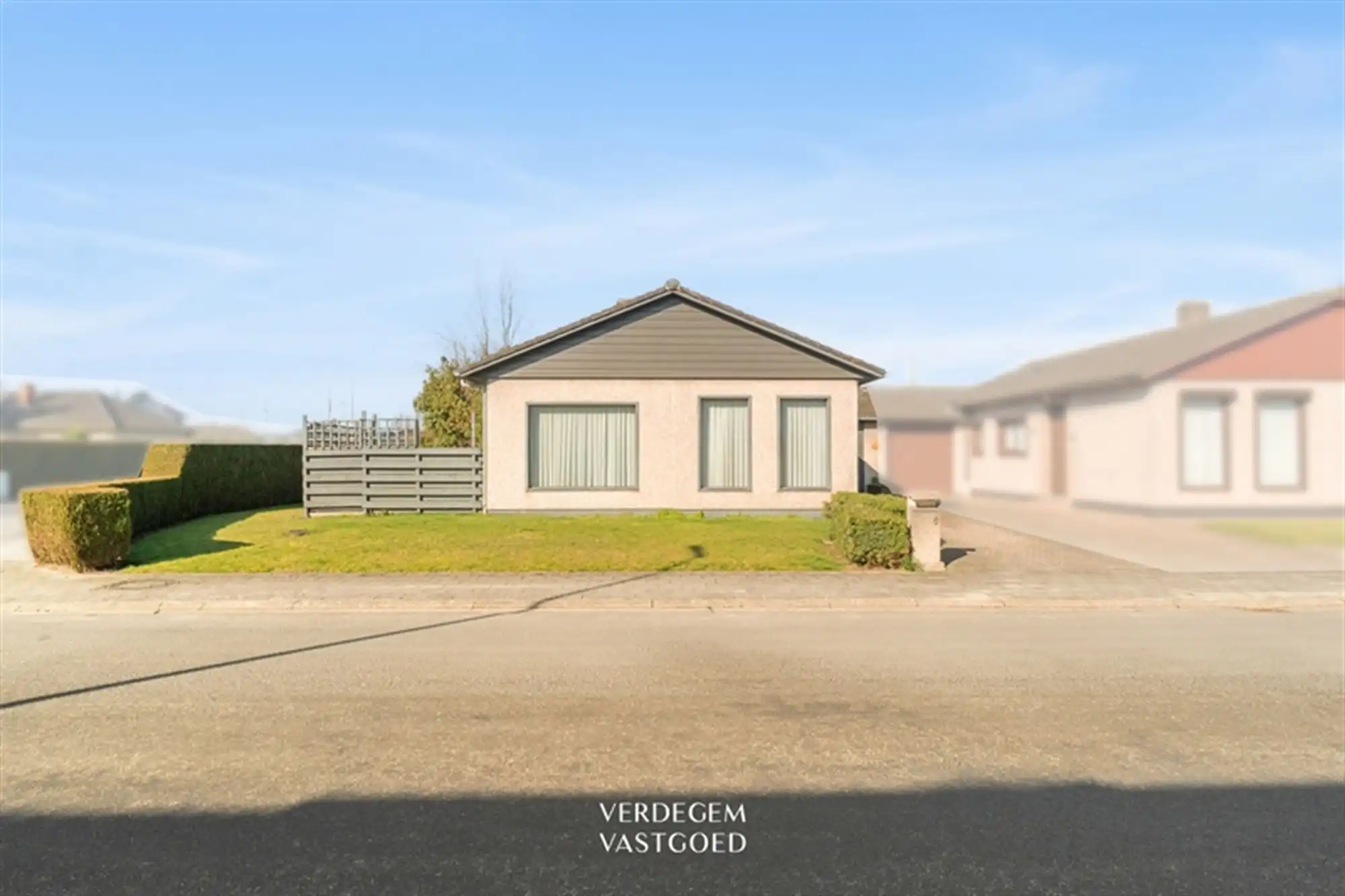 Hoofdfoto van de publicatie: Bungalow met 3 slaapkamers, garage en zonnige tuin in kindvriendelijke woonwijk