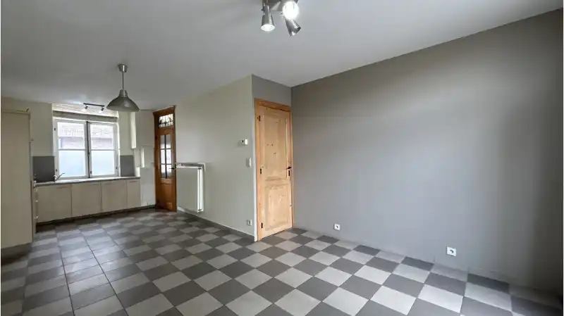 Comfortabele 4-slaapkamerwoning met ruim TERRAS te koop in Brugge foto 3