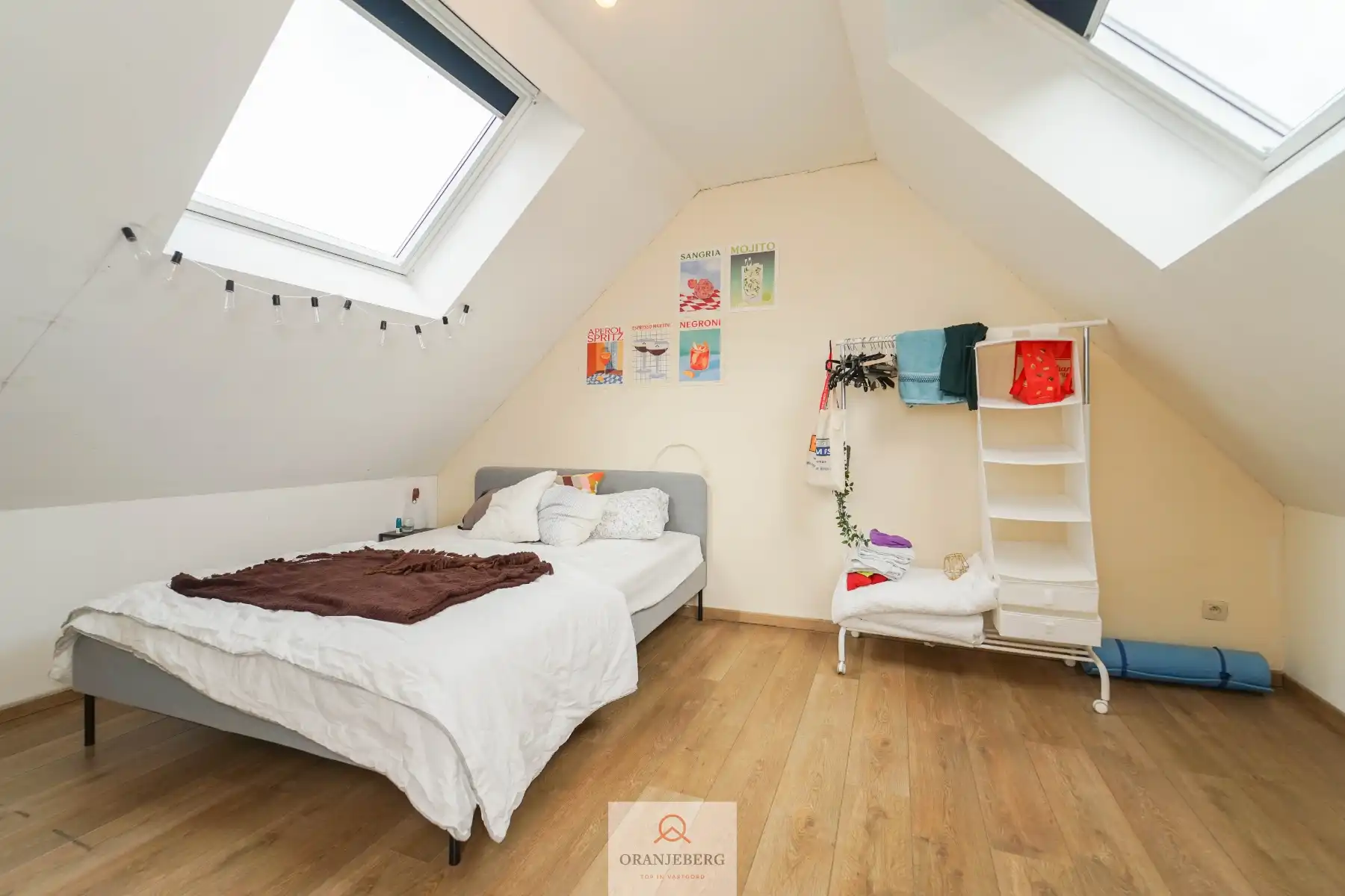 Duplex-appartement (95 m²) vlakbij Korenmarkt foto 9