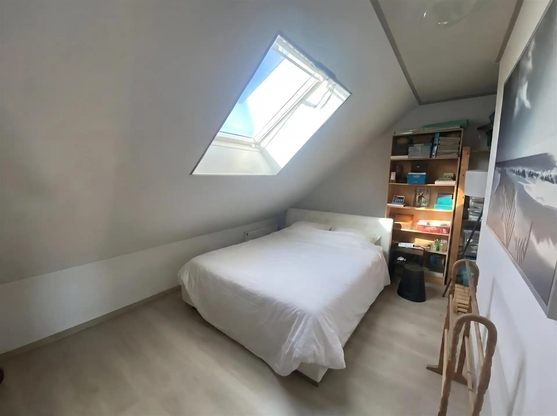 Ruime woning met vier slaapkamers en grote tuin te Aalst foto 6