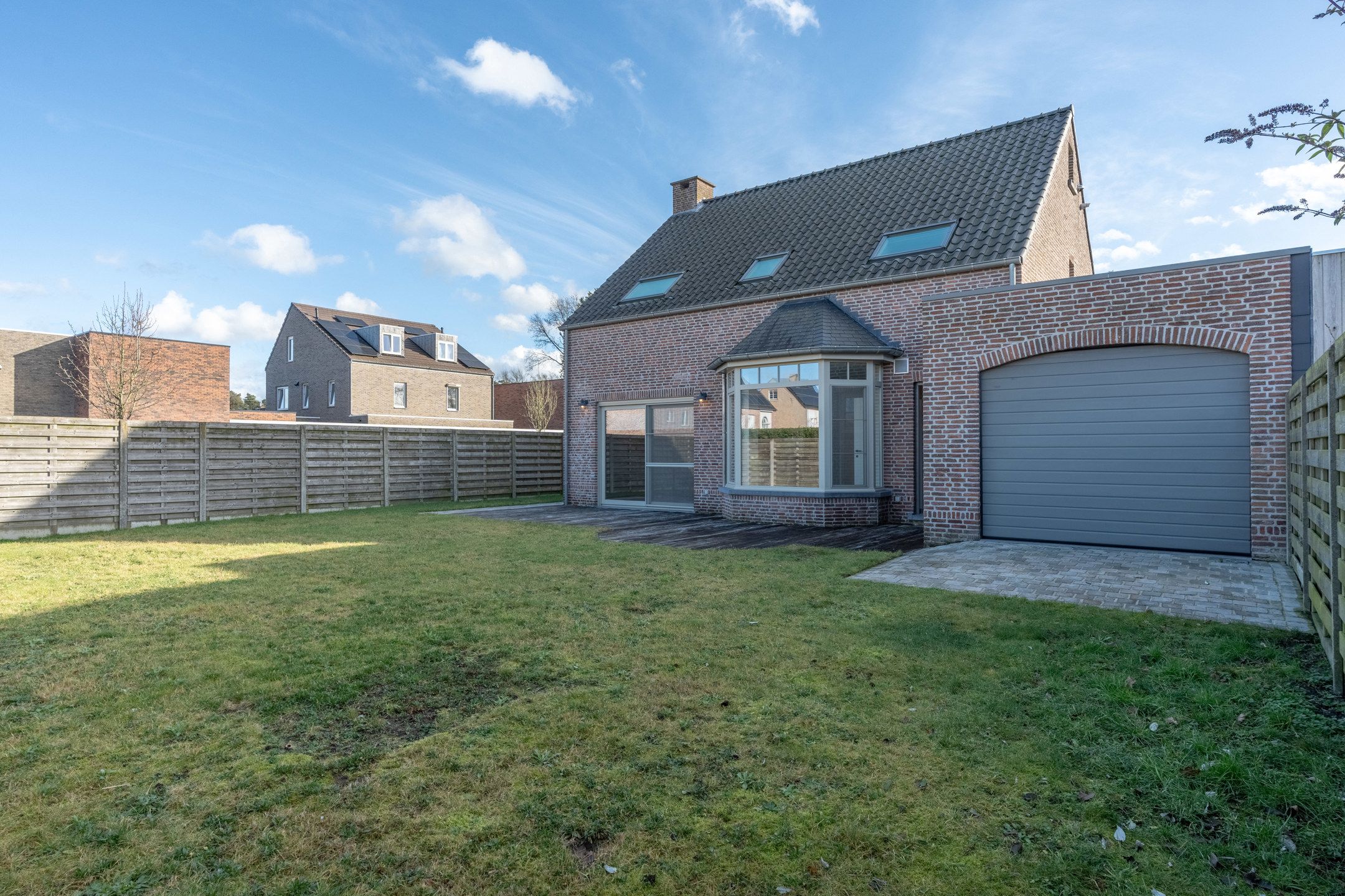 Recente woning met 3 slaapkamers en garage op ideale locatie foto 22