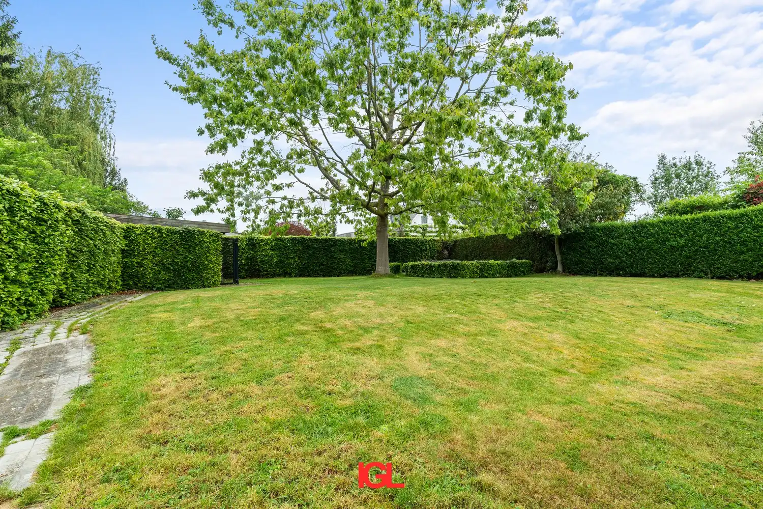 Instapklare villa met 4 slaapkamers en prachtige tuin in residentiële wijk van Sint-Pieters-Leeuw foto 24