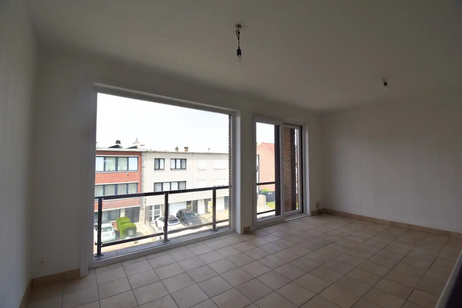 Appartement te Huur in Sint-Pieters-Leeuw met 2 Slaapkamers foto 5