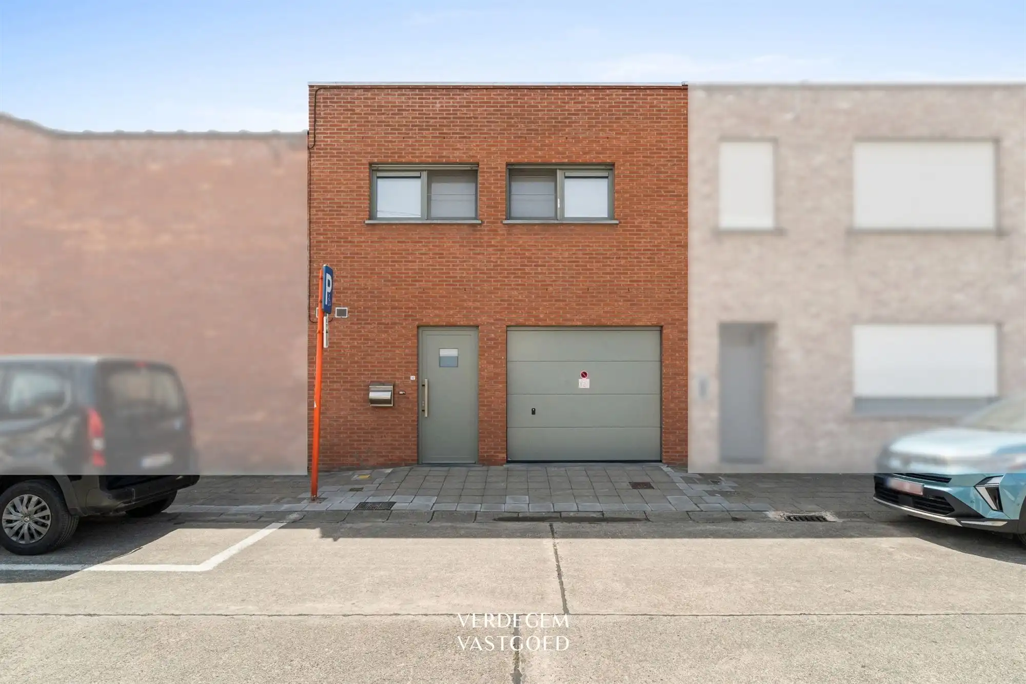 Instapklare gezinswoning met 3 slaapkamers, garage en zonnige tuin foto 3
