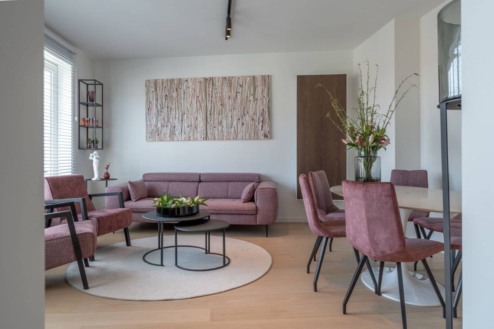 Smaakvol gerenoveerd appartement met vrij zicht foto 2