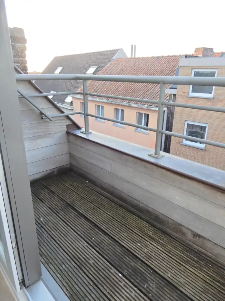 Appartement te Oostrozebeke. foto 11