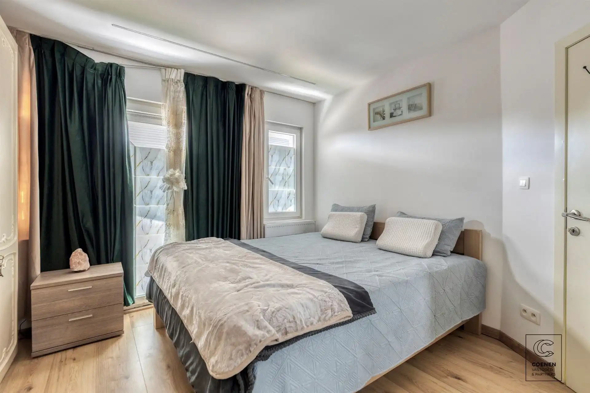 Gerenoveerde woning met 3 slpk's, zonnige tuin en garage! foto 10