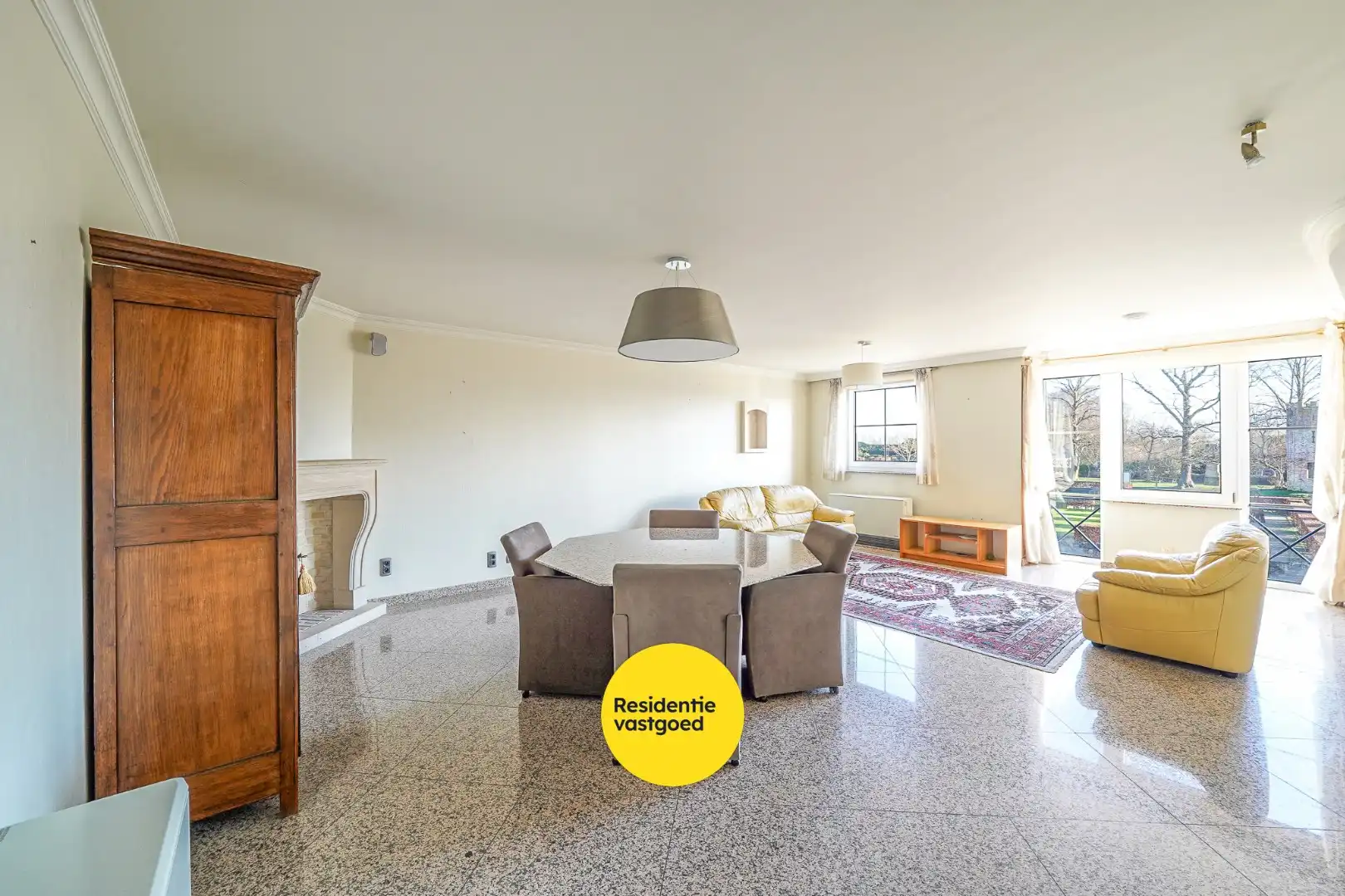 Instapklaar appartement met 2 slaapkamers en terras van 63 m² foto 3