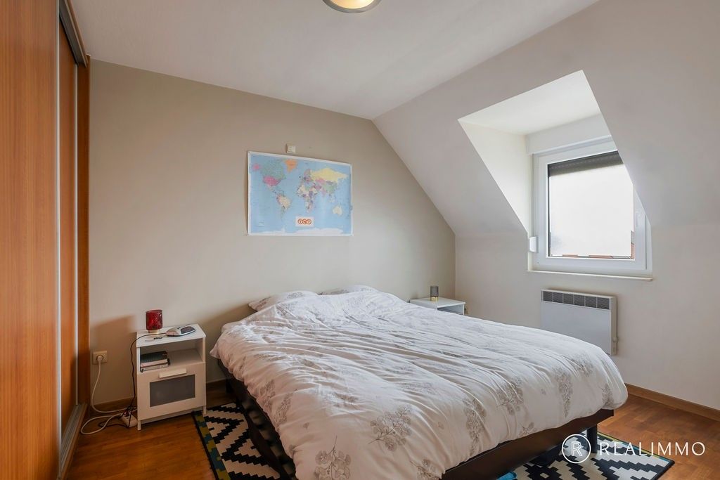 Duplexappartement met ruim terras in hartje Stasegem foto 9