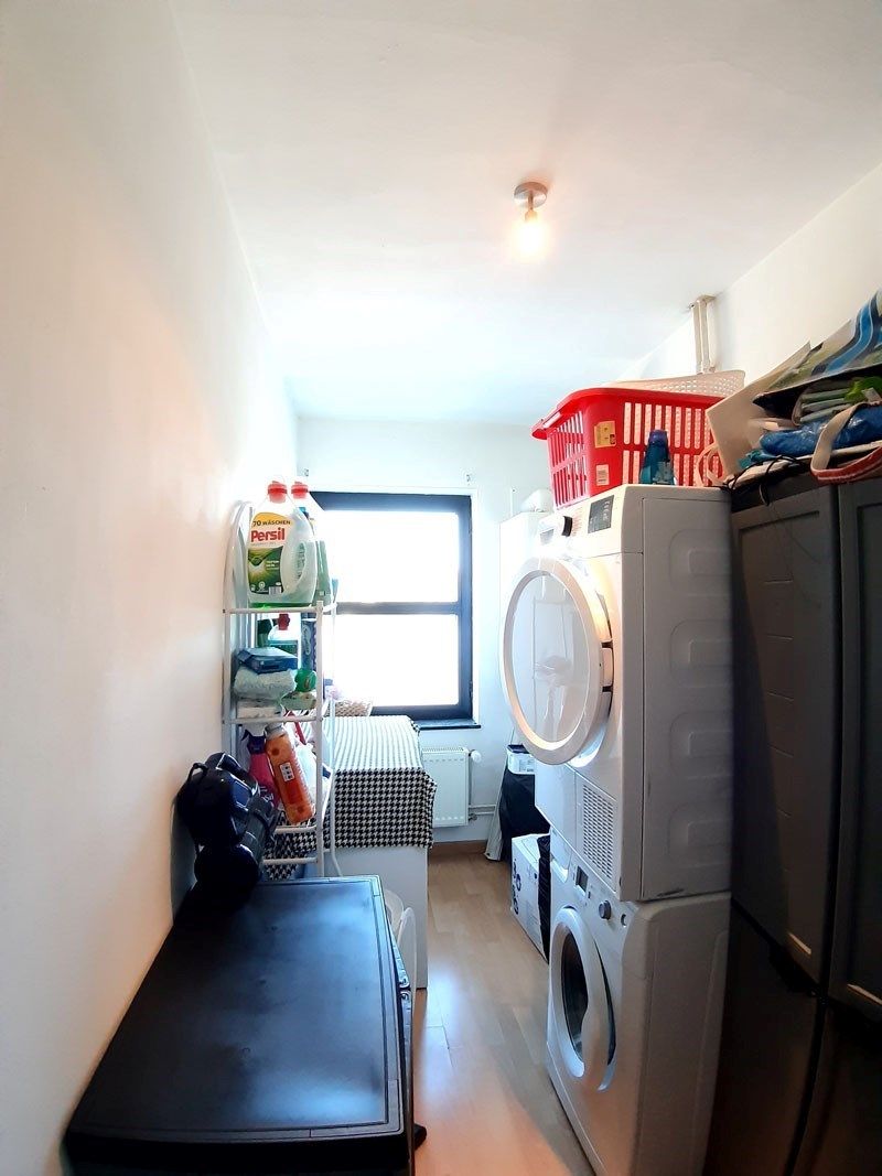 Zeer Ruim duplex appartement te Houthalen foto 14
