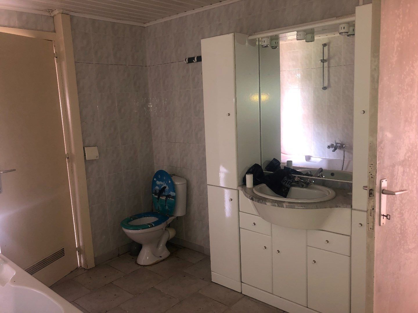 Renovatieproject met potentieel – 6a 20ca in Residentiële Ligging foto 8