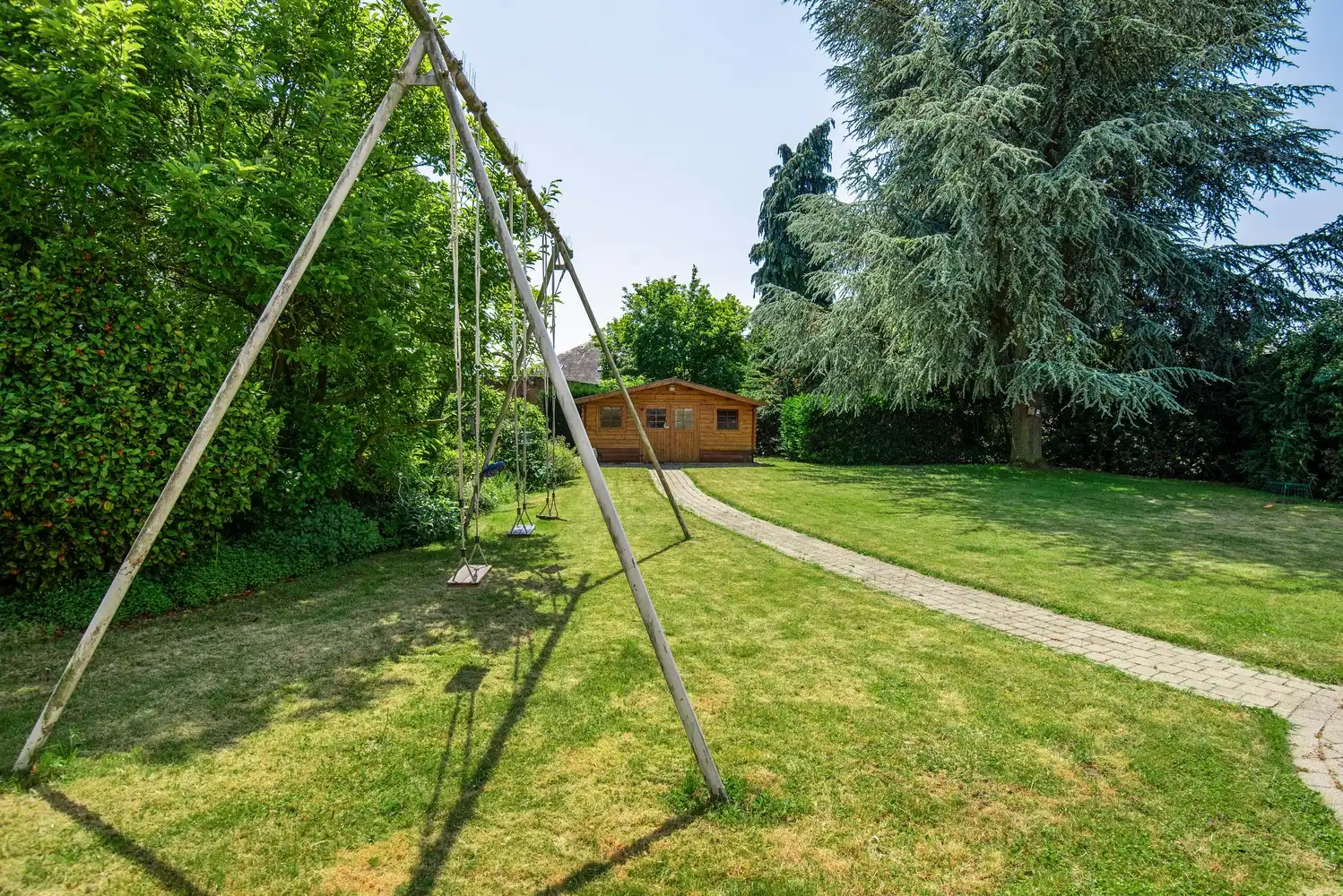 Charmante villa met 4 slaapkamers op toplocatie in Wommelgem! foto 35