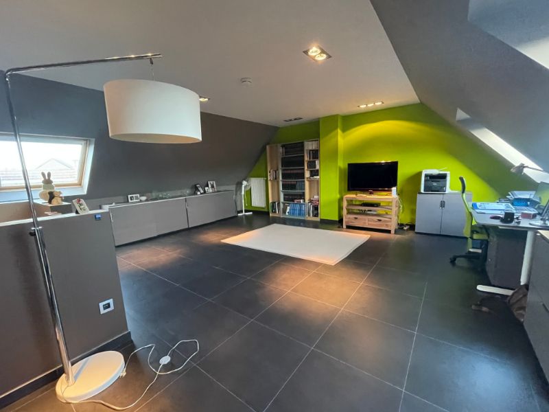 Woning met 3 slaapkamers, polyvalente ruimte, garage en ruim terras foto 16
