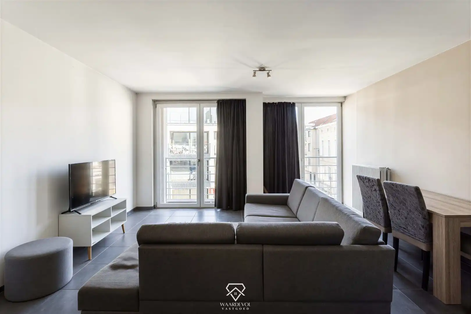 Energiezuinig wonen in hartje Deinze met 2 slaapkamers en eigen autostaanplaats foto 4