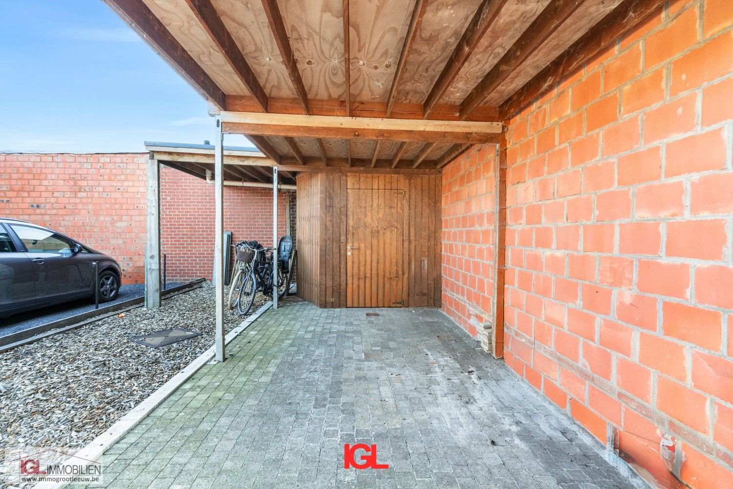 Opbrengsteigendom met twee appartementen foto 15