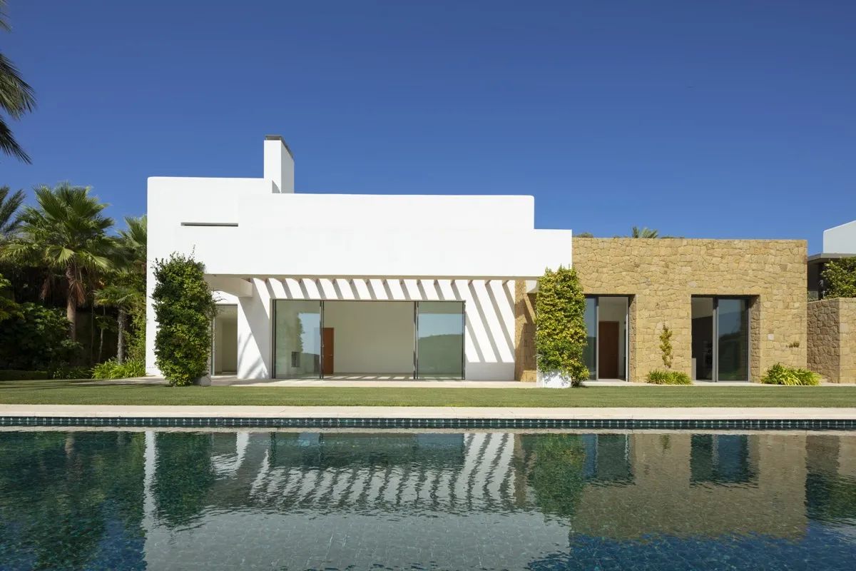 Prachtige villa op begeerde locatie - klassieke Ibiza-stijl villa foto 16