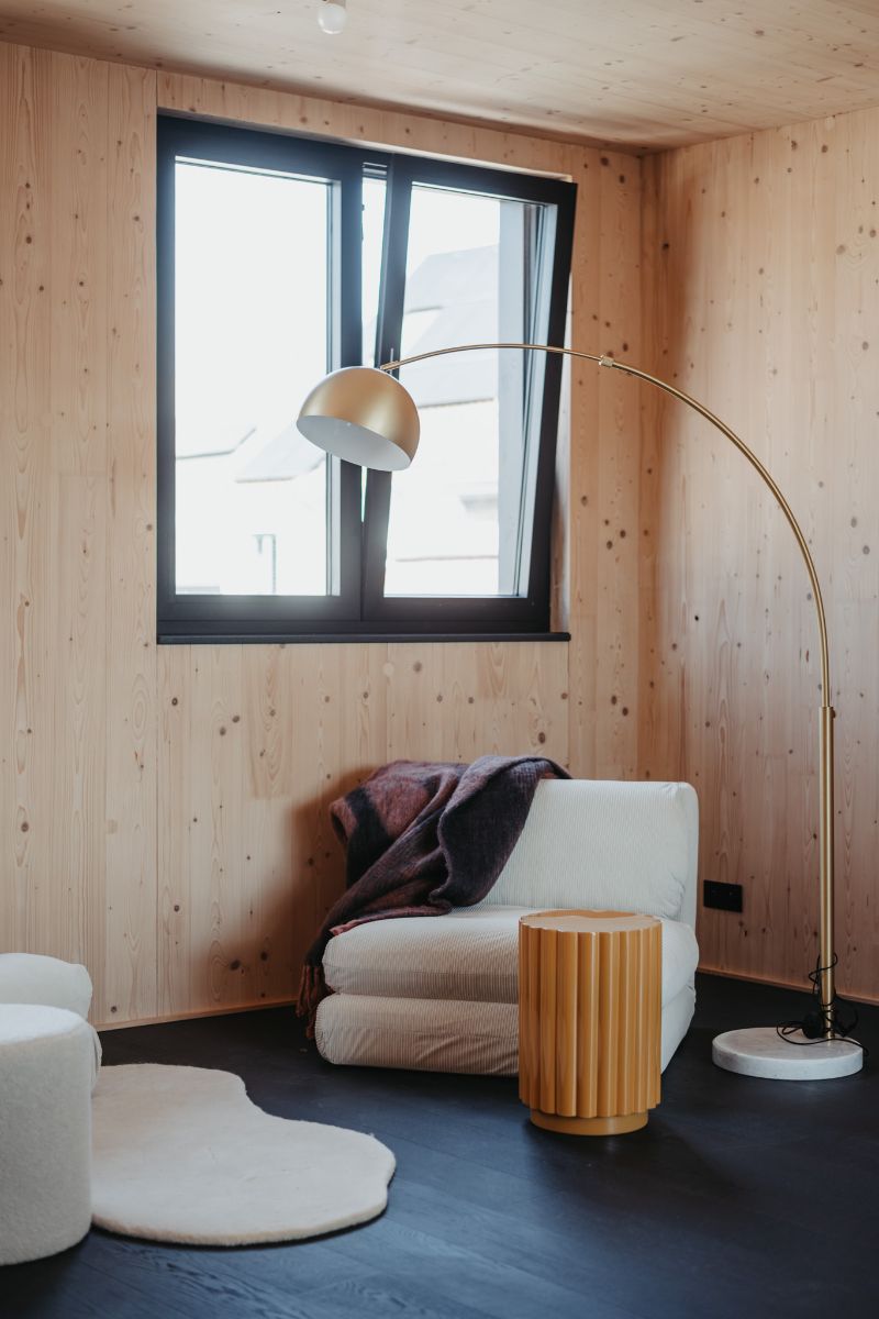 Lichtrijk gerenoveerde duplex vlakbij Gent centrum foto 2