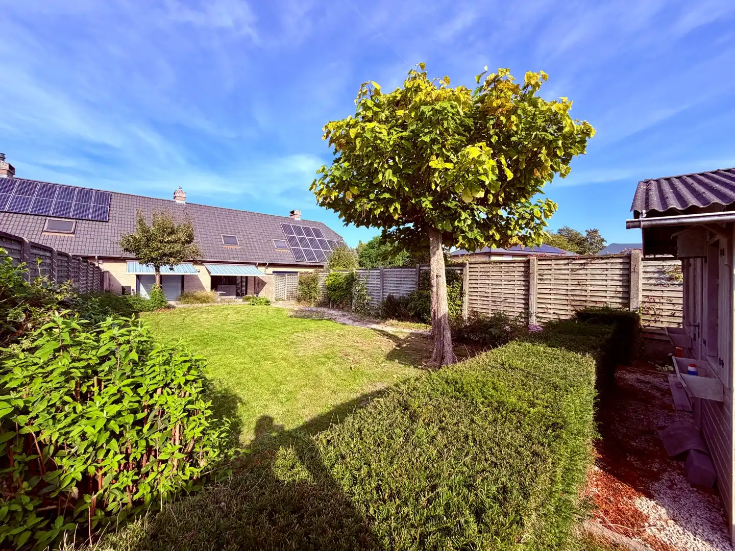 Instapklare ruime woning met zonnige tuin! foto 29