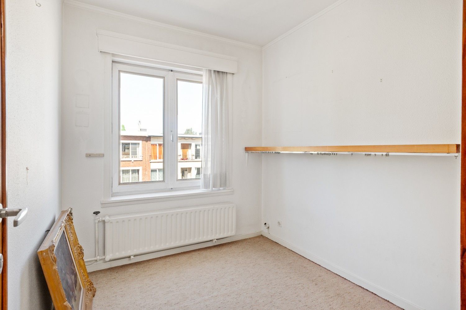 Ruim huis met 4 slaapkamers, tuin, veranda en garage in Deurne! foto 13