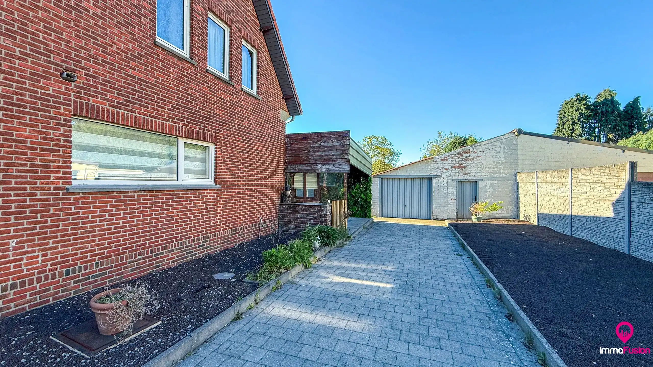 Charmante woning met 3 slaapkamers op ruim perceel van 890m² foto 28