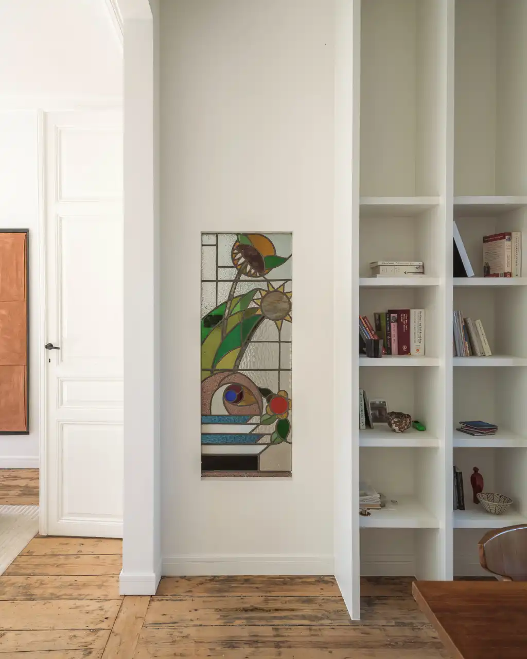 Klassevolle herenwoning met interieur van Peter Ivens & Bea Mombaers, volwassen stadstuin, inpandige garage en uitzonderlijk zicht op de Visserij. foto 20