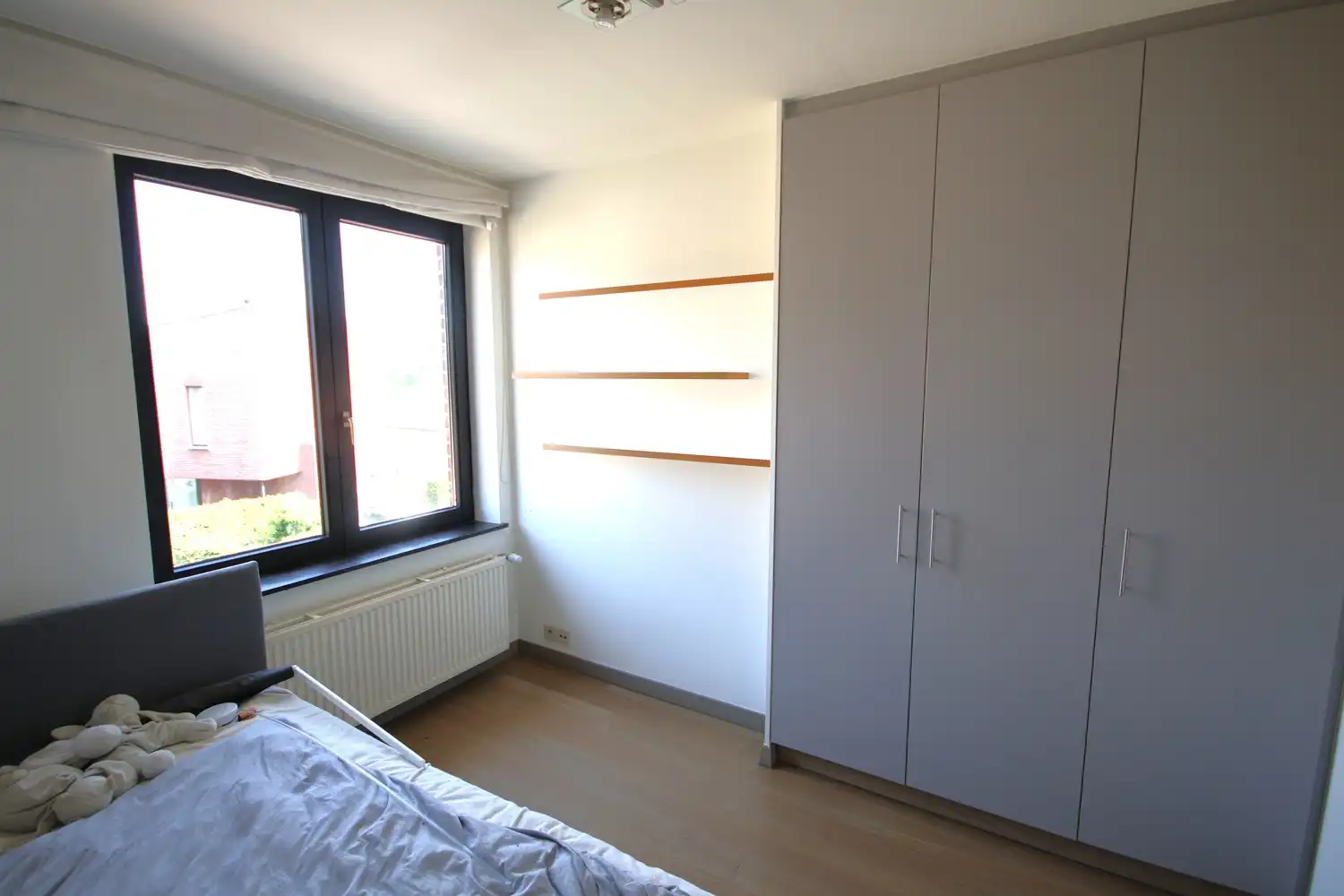 Gunstig gelegen gezinswoning met 4 slaapkamers en prachtige tuin foto 26