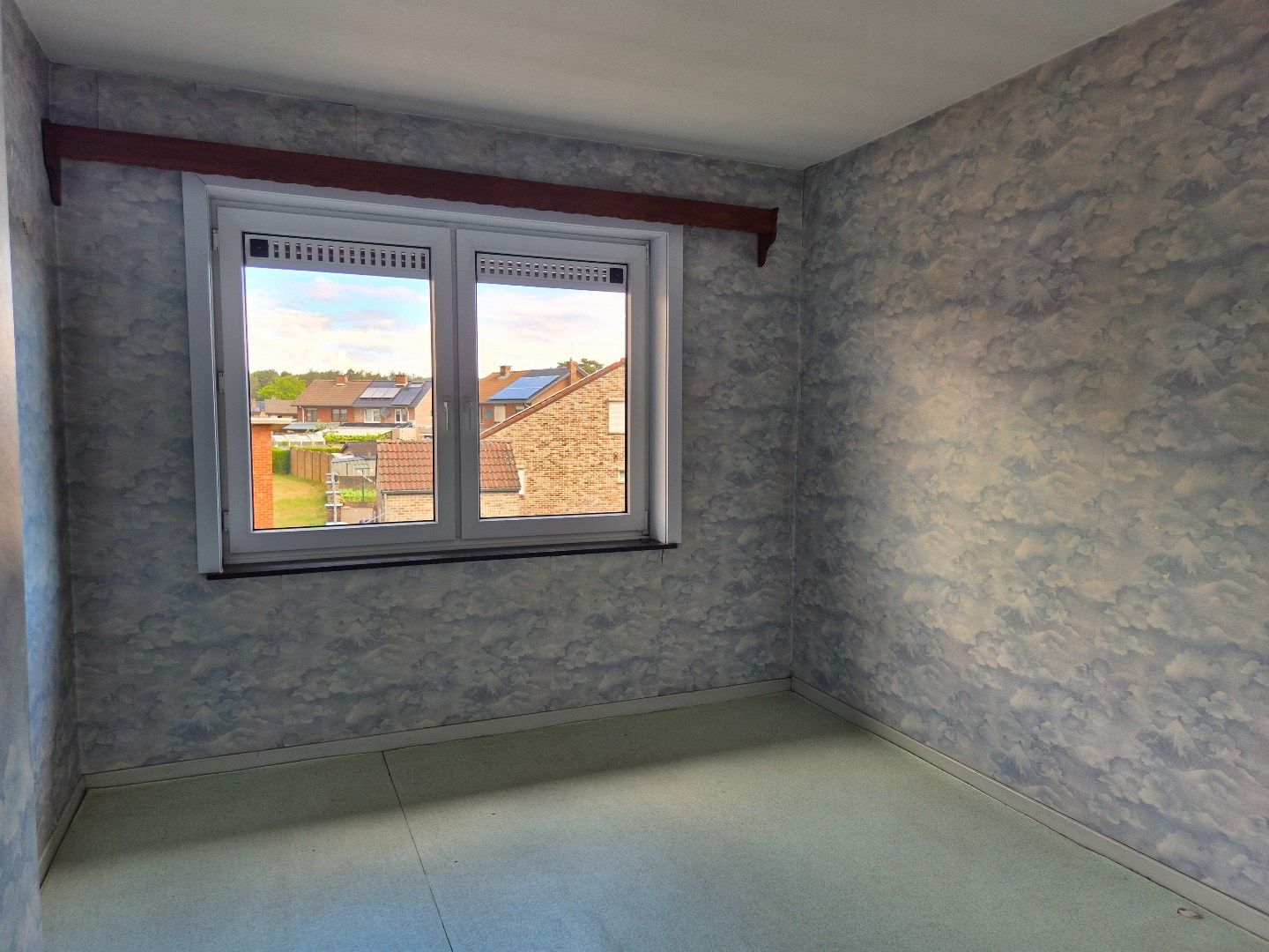 Te koop met BOD - te renoveren woning met 3 slaapkamers in Maasmechelen foto 9