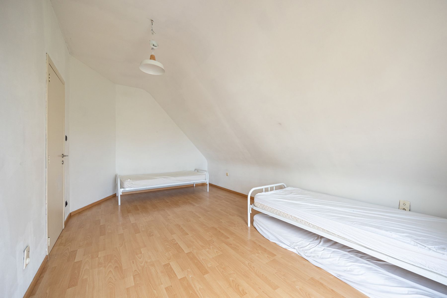 Ruime OB op 862 m2 grond met garage 60m2 foto 23