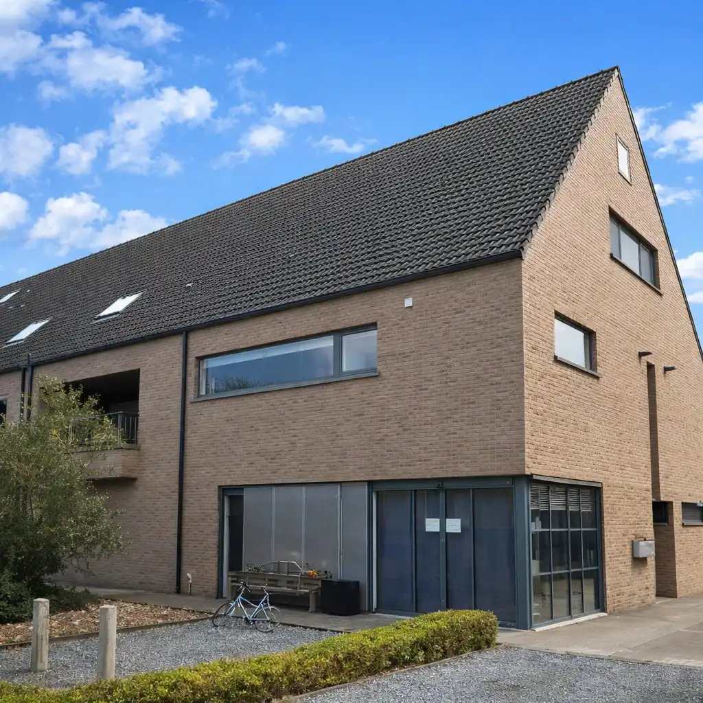 Te Huur: Ruim duplexappartement met 2 slaapkamers in Baal foto {{pictureIndex}}