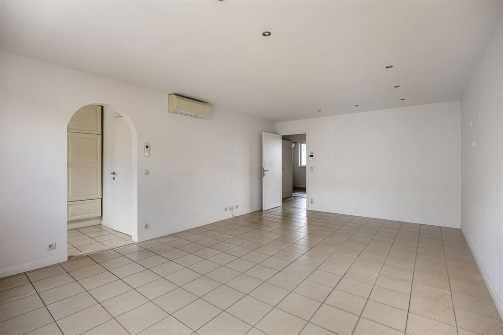 Instapklaar 2-slaapkamer appartement in Herent foto 2