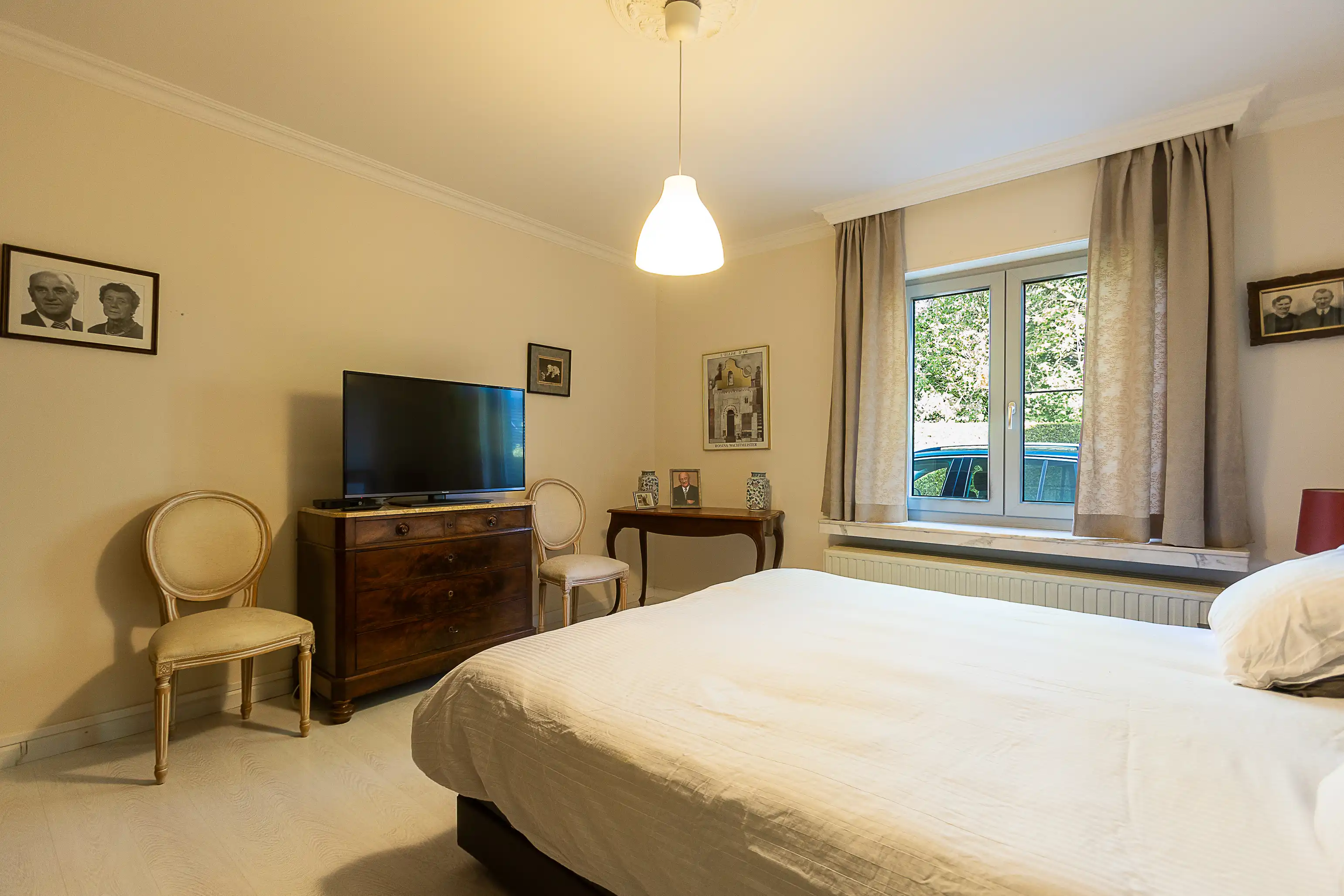 Karaktervolle, perfect onderhouden woning in Aalter foto 17
