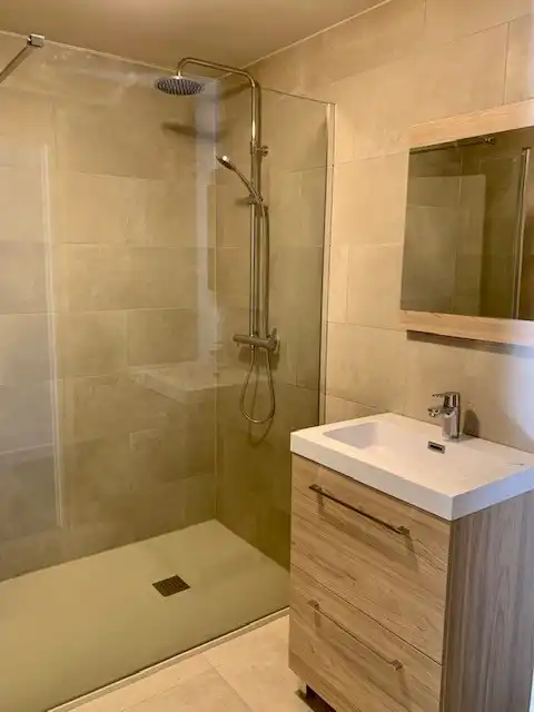 Centraal gelegen, instapklaar appartement te Aalst foto 12