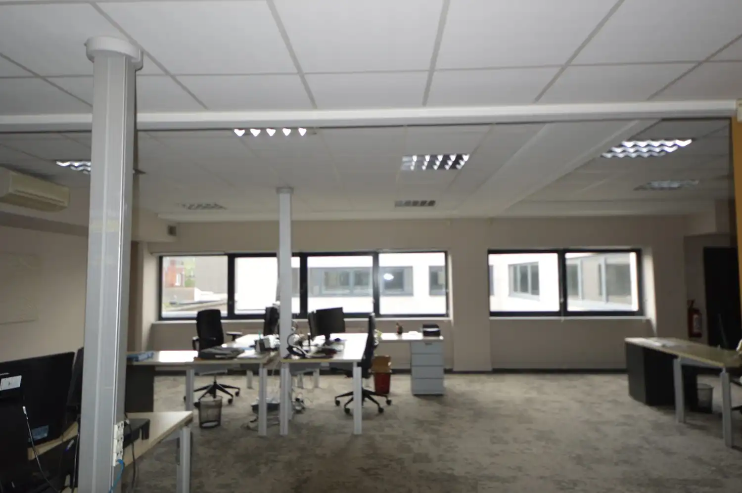 Instapklare burelen te huur in Aalst – op wandelafstand van het station MET OPTIONEEL MAGAZIJN foto 26