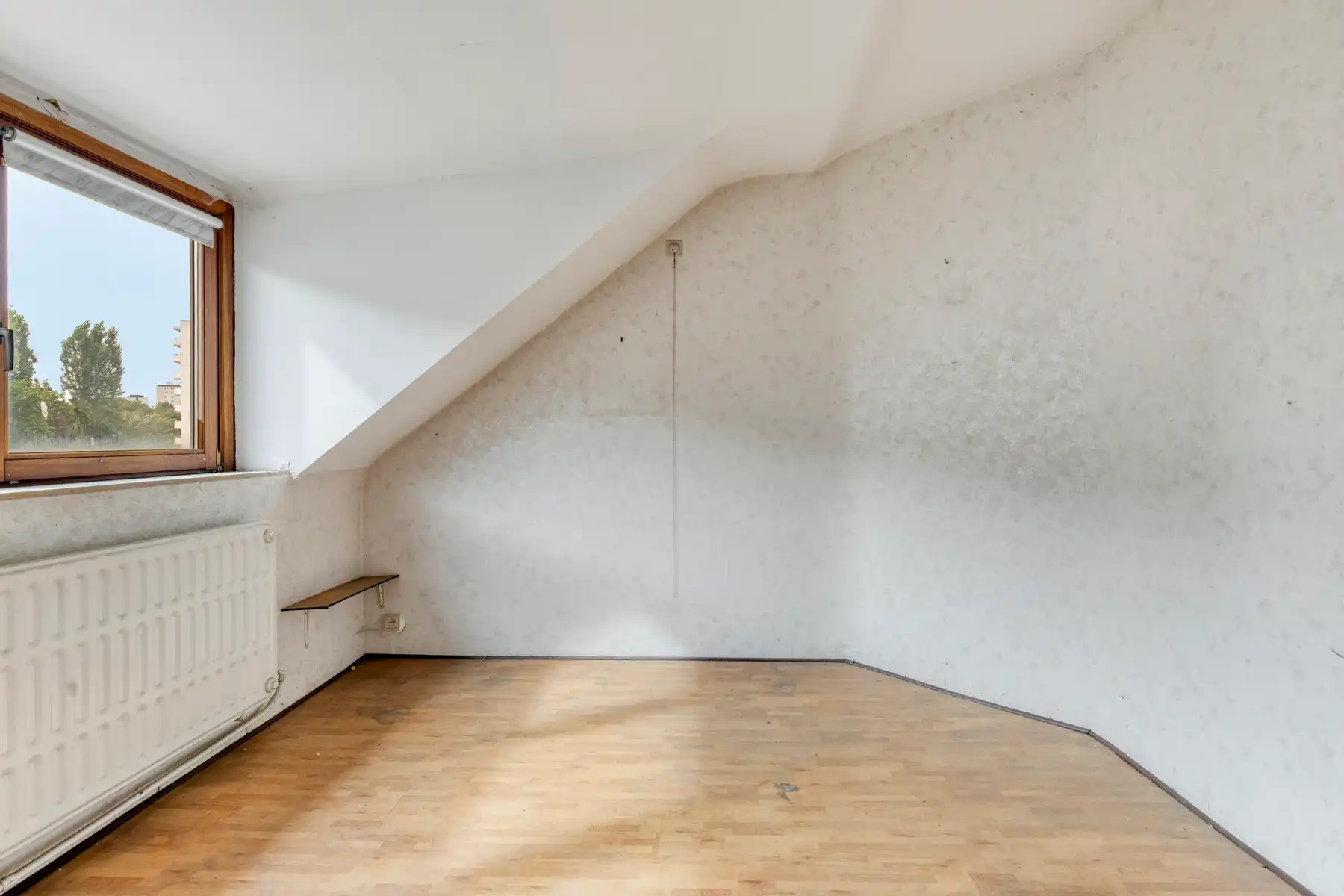 Veelzijdige woning met potentieel op strategische locatie foto 19