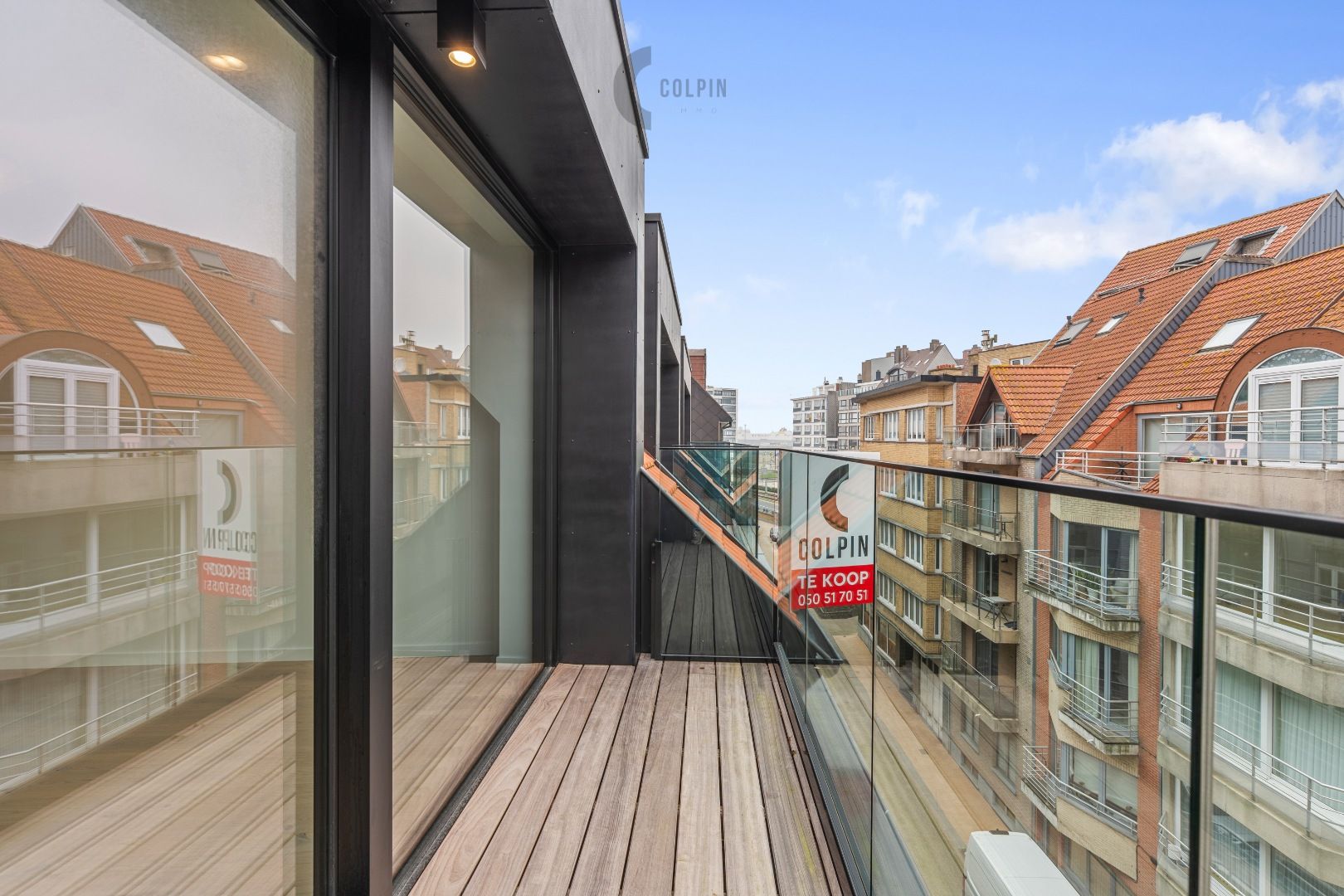 Instapklaar en lichtrijk nieuwbouwappartement op toplocatie, nabij het strand foto 8