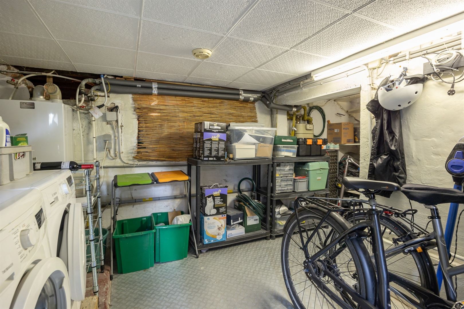 Instapklare rijwoning met 2 slpk en autostaanplaats foto 18
