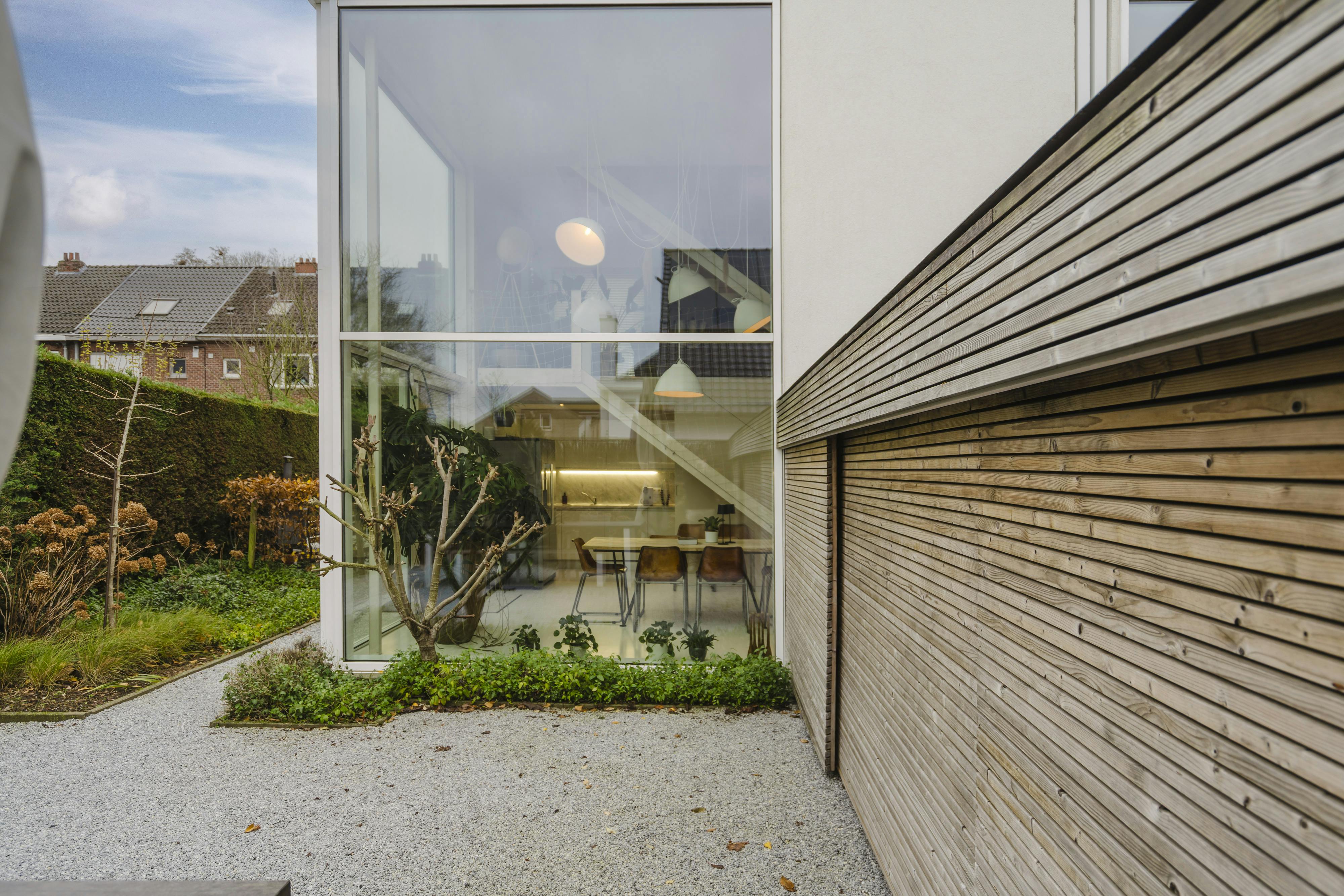 Recent modern huis te koop in hartje Waregem foto 29