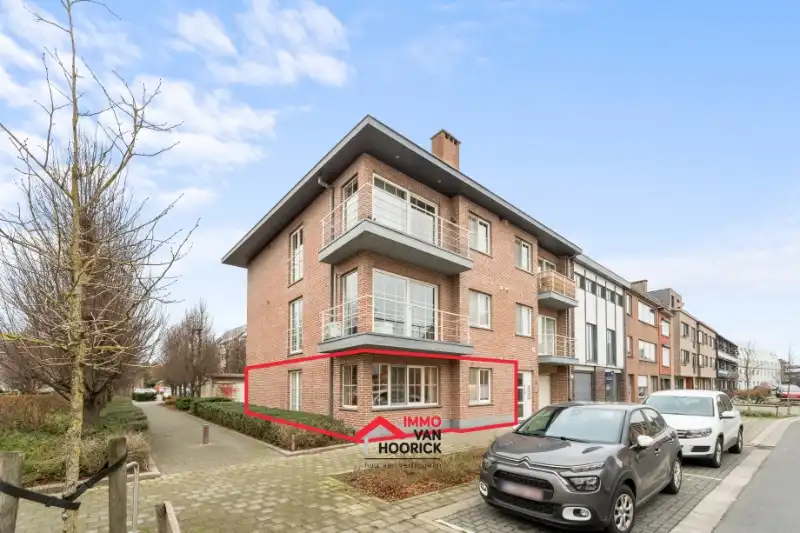 Gelijkvloers appartement - 86m² - EPC 172 kWh/m² label B foto {{pictureIndex}}