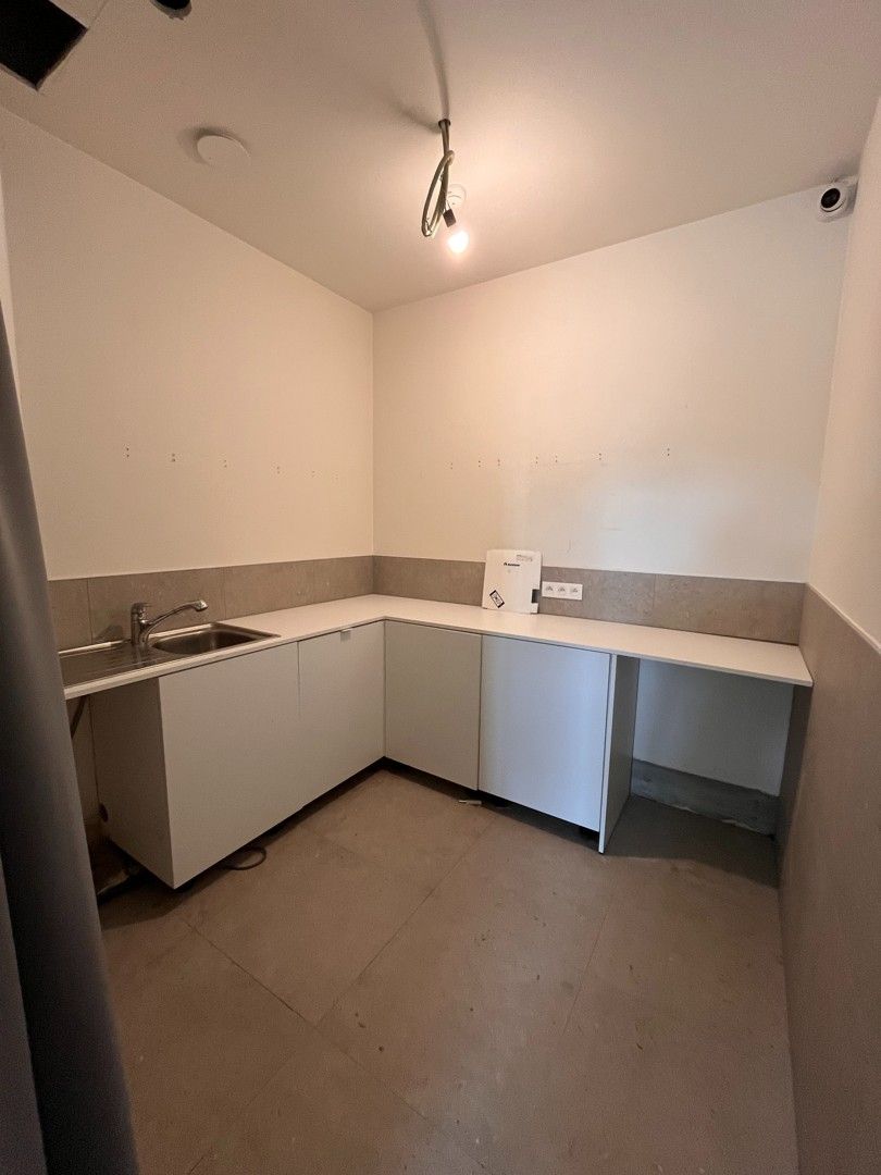 Handelspand op zichtlocatie nabij UZ Gent foto 9