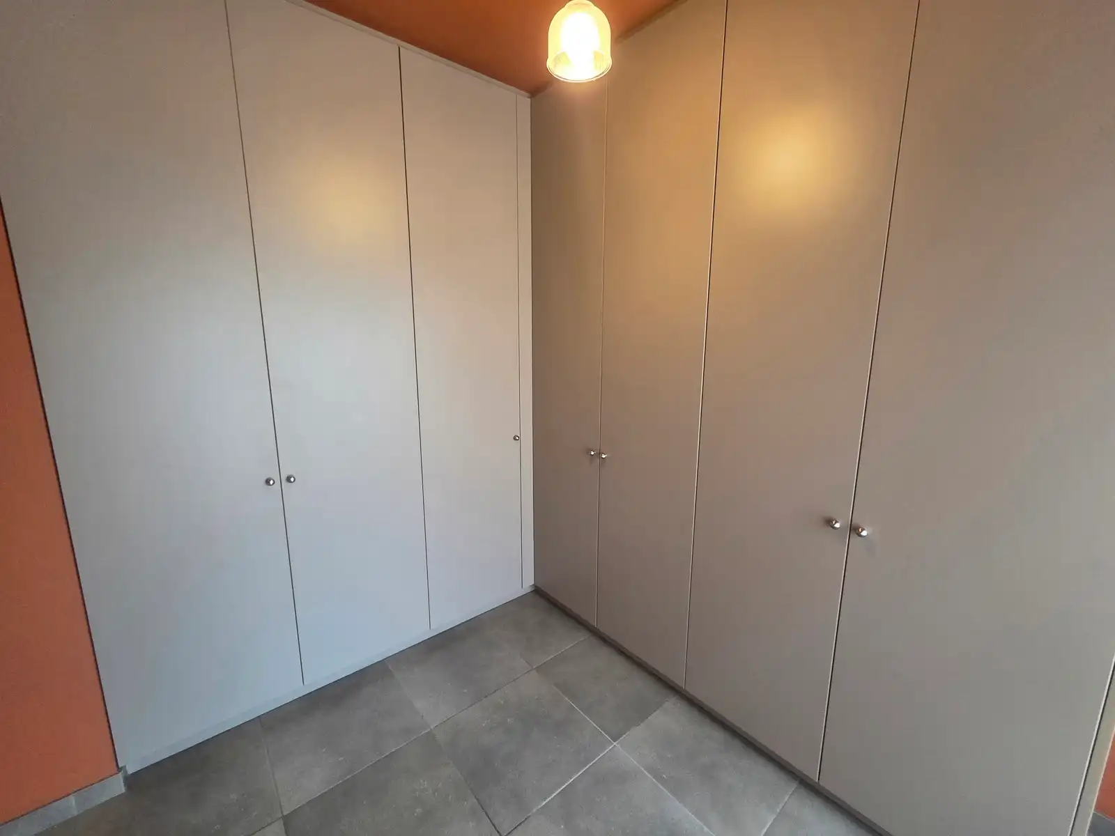 Centraal gelegen appartement! foto 8