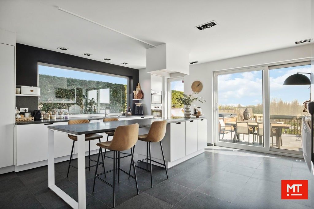 Moderne villa met landelijk uitzicht te koop in Passendale foto 7