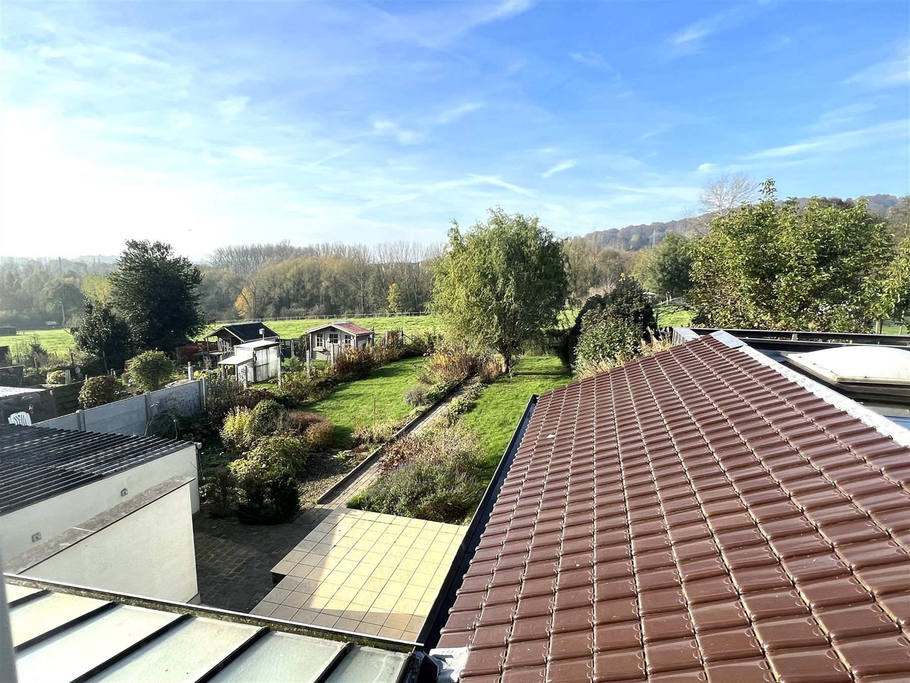 Kwaliteitsvolle woning op een rustige ligging met 3 slaapkamers en aangename tuin  foto 15