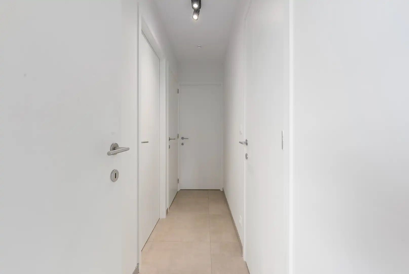 Recent topappartement (2023) met 2 slaapkamers én garage te Diksmuide foto 15
